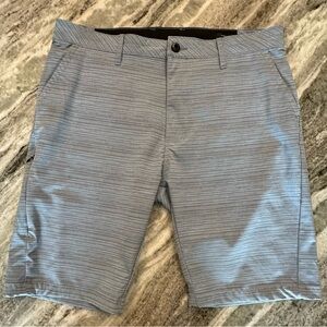 Kenneth Cole Slim Fit Tech Shorts Size 34